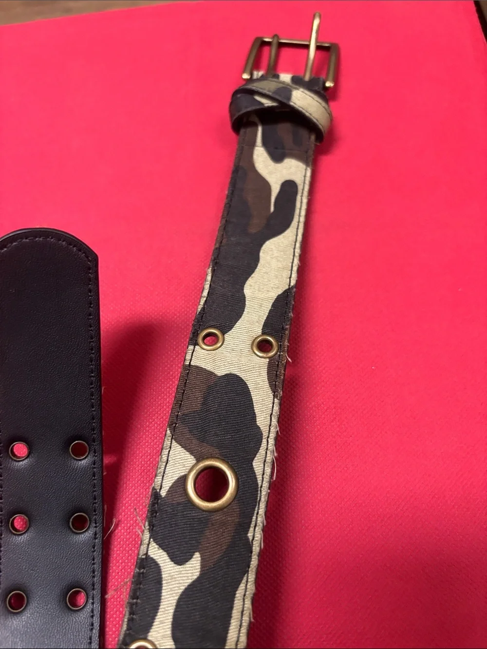Camouflage Print Women's Belt - Green 42”